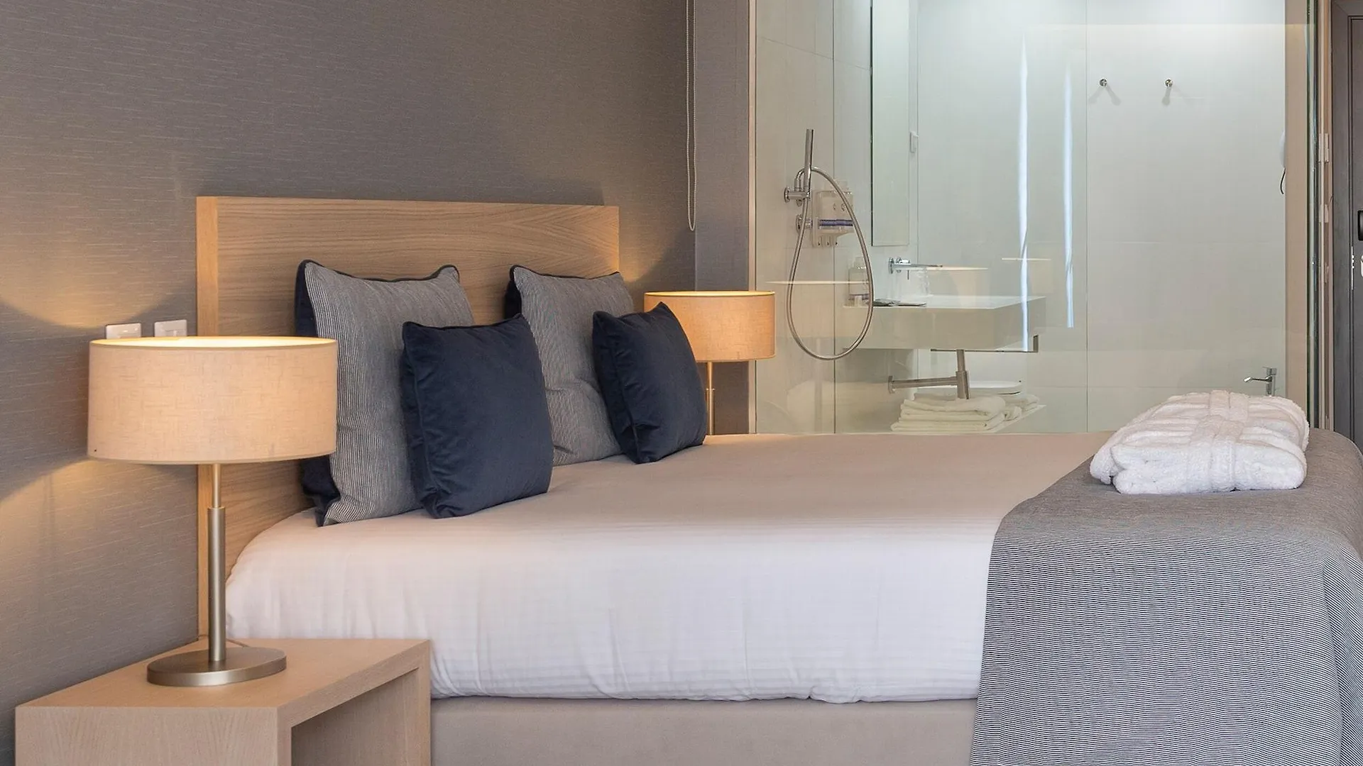 Longevity Health & Wellness Hotel - Adults Only Alvor 5*,  Portugal